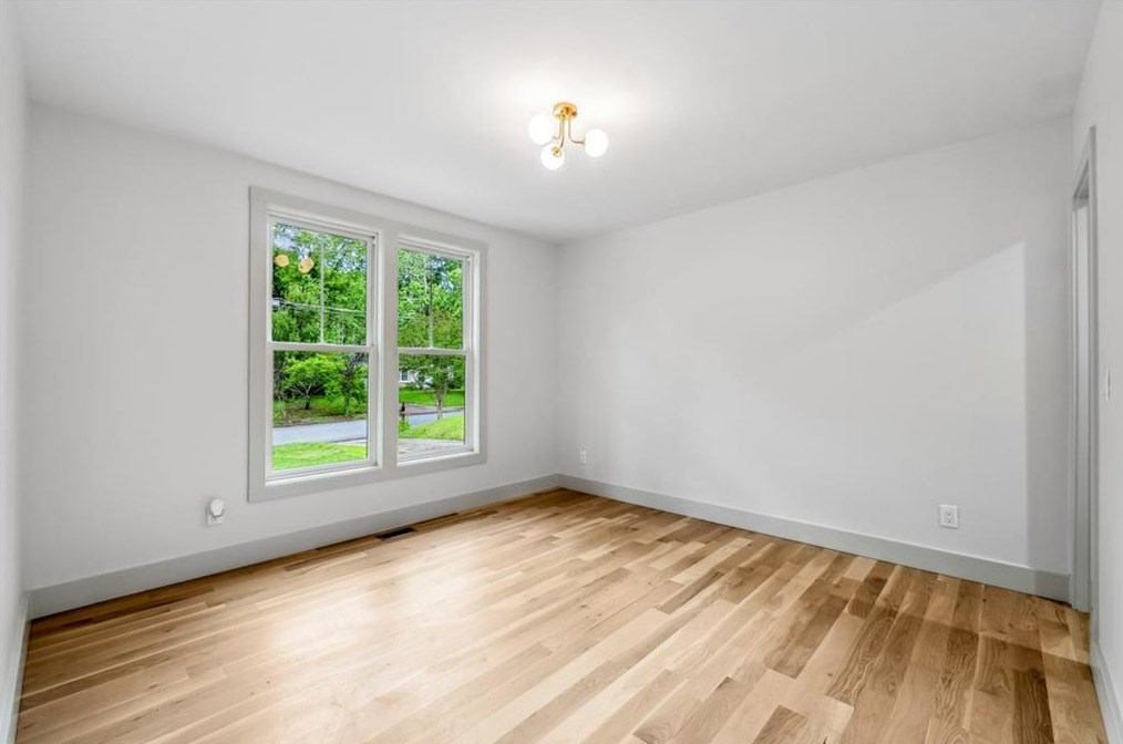 1100 Forrest Blvd, Decatur GA  30030-4736 exterior