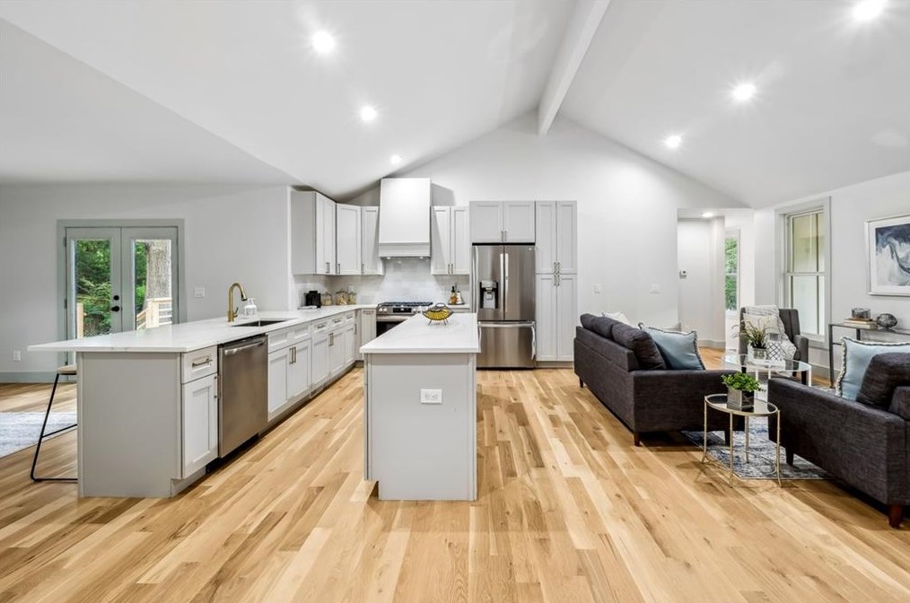 1100 Forrest Blvd, Decatur GA  30030-4736 exterior