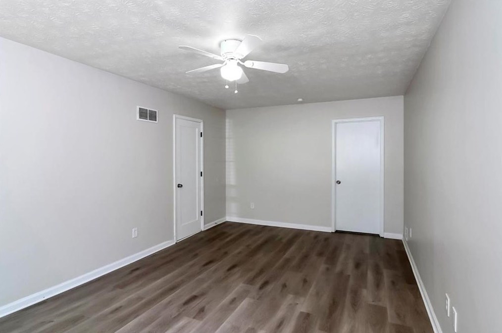 3868 Vly Brk Rd, Lithonia GA 30039-4281 exterior