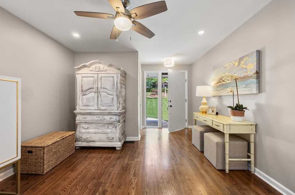 3660 Woodstream Cir, Atlanta GA  30319-2139 exterior