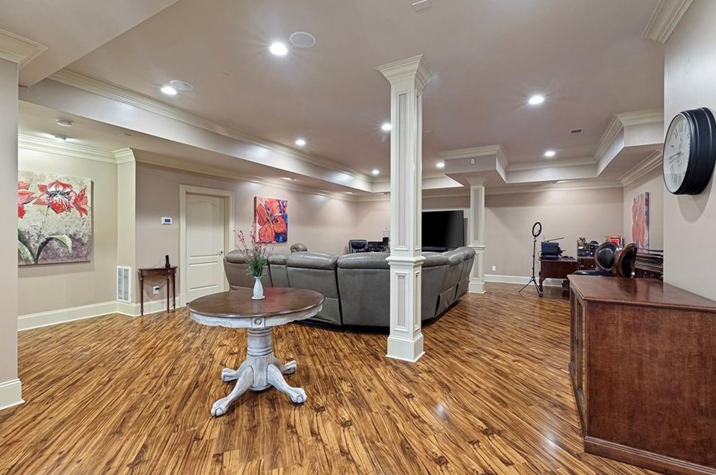 1168 Buckhead Valley Ct, Atlanta GA 30324-2793 exterior