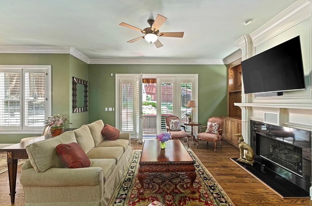 1168 Buckhead Valley Ct, Atlanta GA 30324-2793 exterior