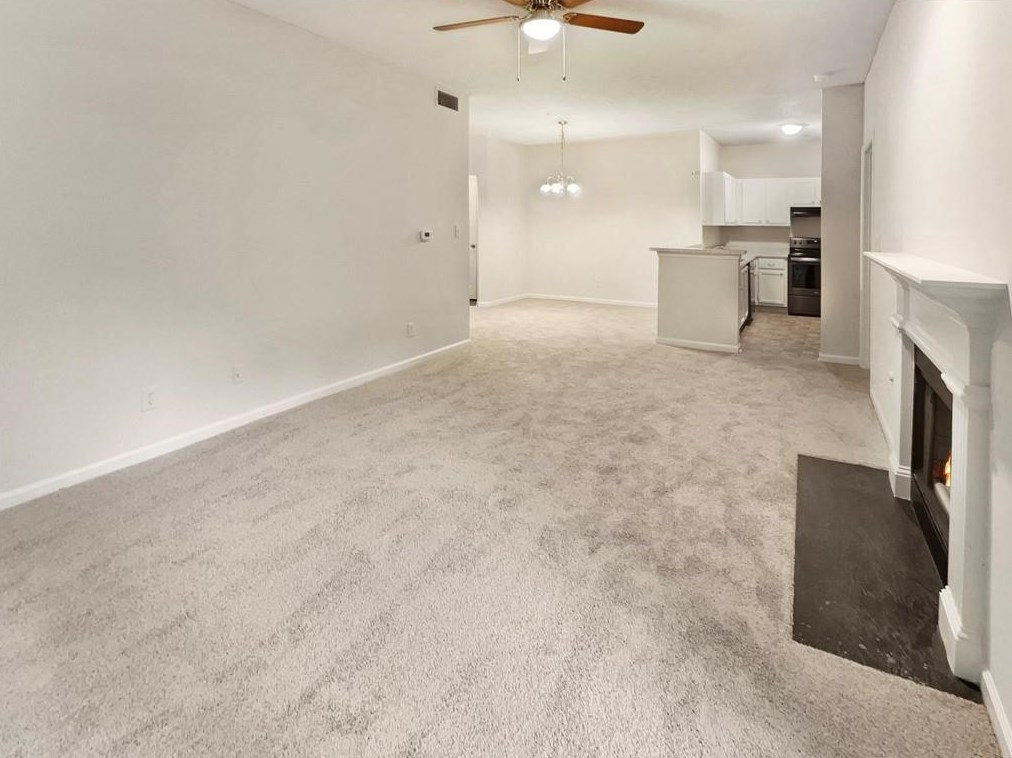 211 Vinings Frst Cir, Smyrna GA 30080-3919 exterior