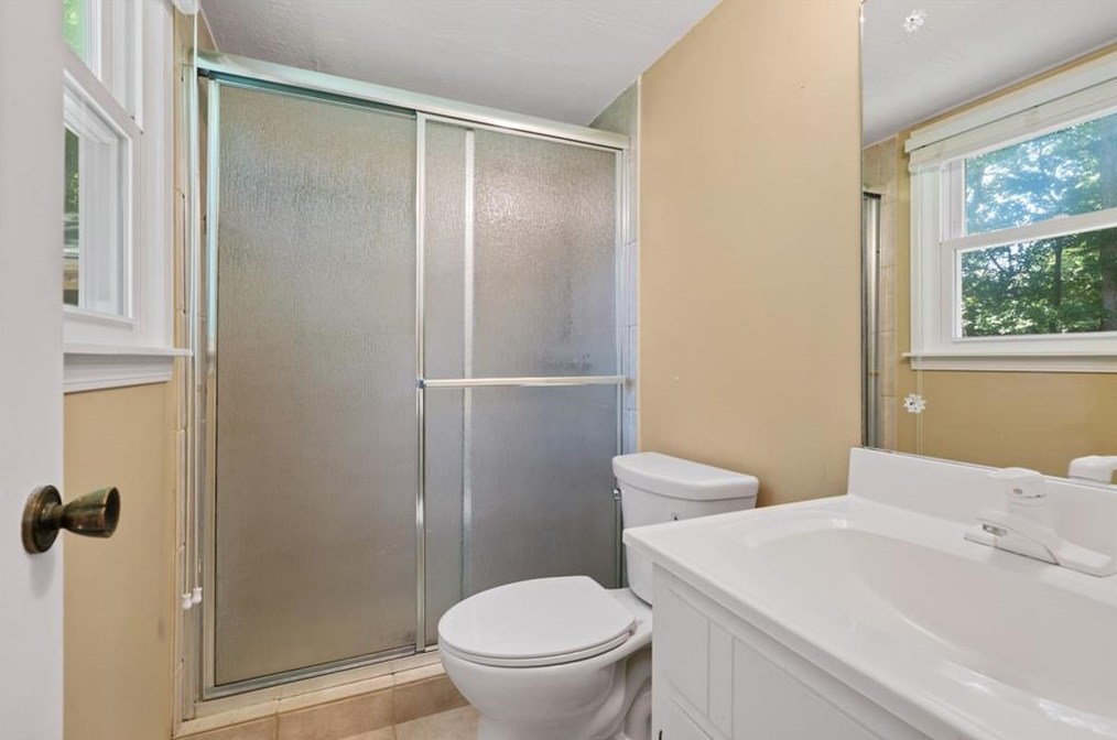 2514 Springdale Dr, Lithonia GA 30078-3763 exterior