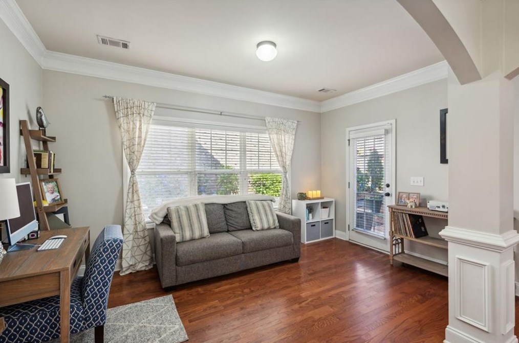 11057 Grey Owl Rd, Alpharetta GA  30022-2470 exterior