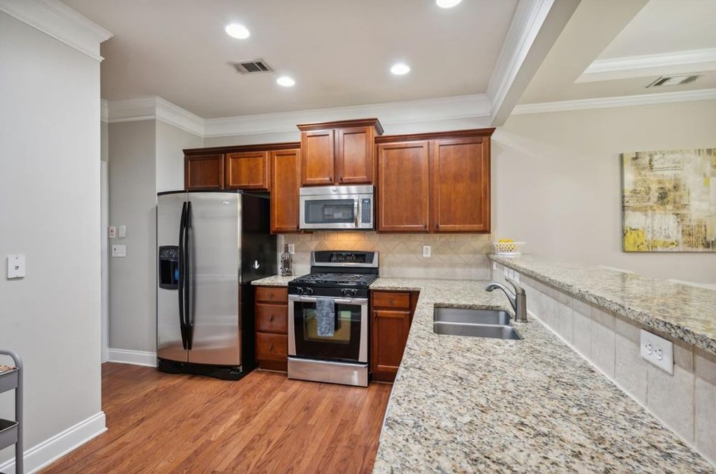 11057 Grey Owl Rd, Alpharetta GA  30022-2470 exterior