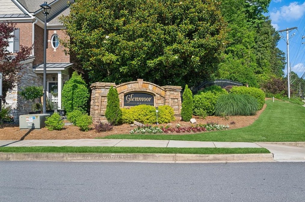 11057 Grey Owl Rd, Alpharetta GA  30022-2470 exterior