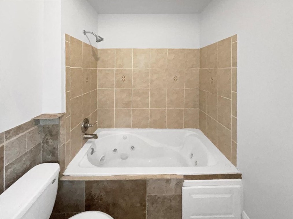 3166 Hidden Frst Dr, Lithonia GA 30078-3816 exterior