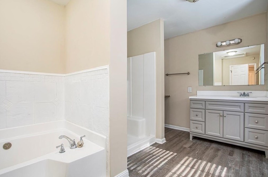 3440 Lark Ln, Decatur GA 30032-2564 exterior