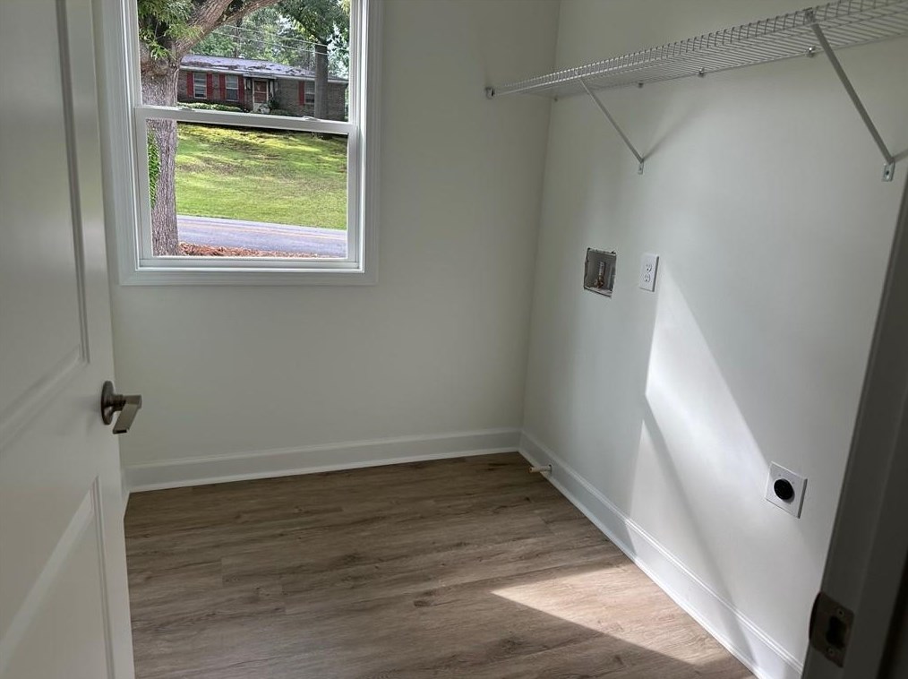 2281 Spg Rd, Gainesville GA 30504-4046 exterior