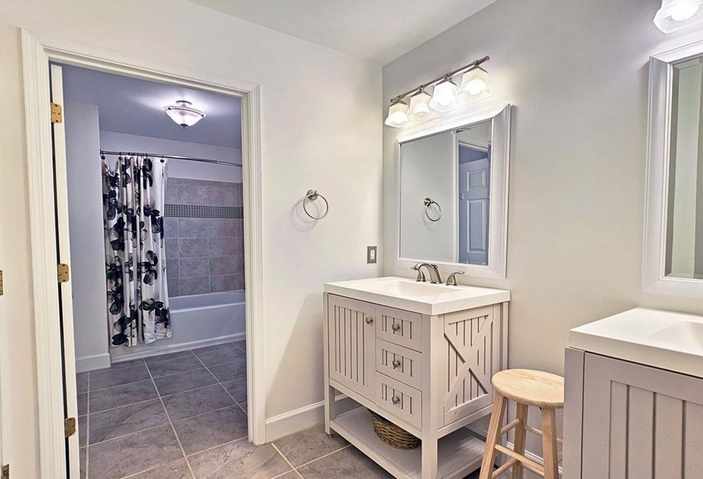 4175 Dunwoody Ter Cv, Atlanta GA 30338-2330 exterior