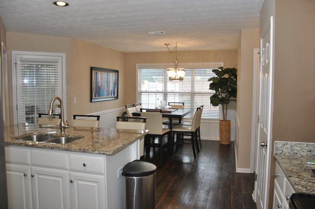 115 Shadowlake Dr, Conyers GA  30094-4127 exterior