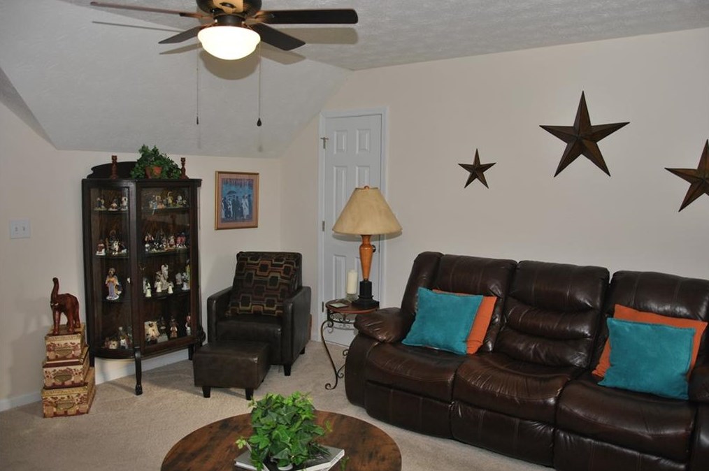 115 Shadowlake Dr, Conyers GA  30094-4127 exterior