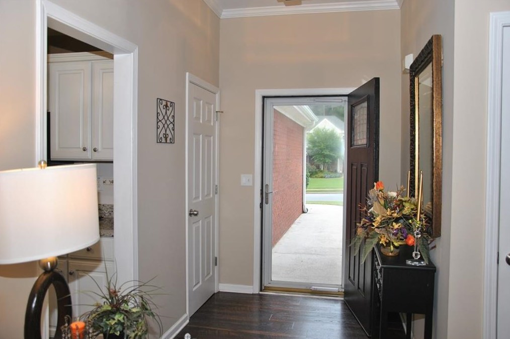 115 Shadowlake Dr, Conyers GA  30094-4127 exterior