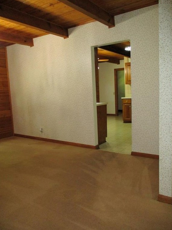 140 Sunrise Ter, Calhoun GA 30701-4638 exterior