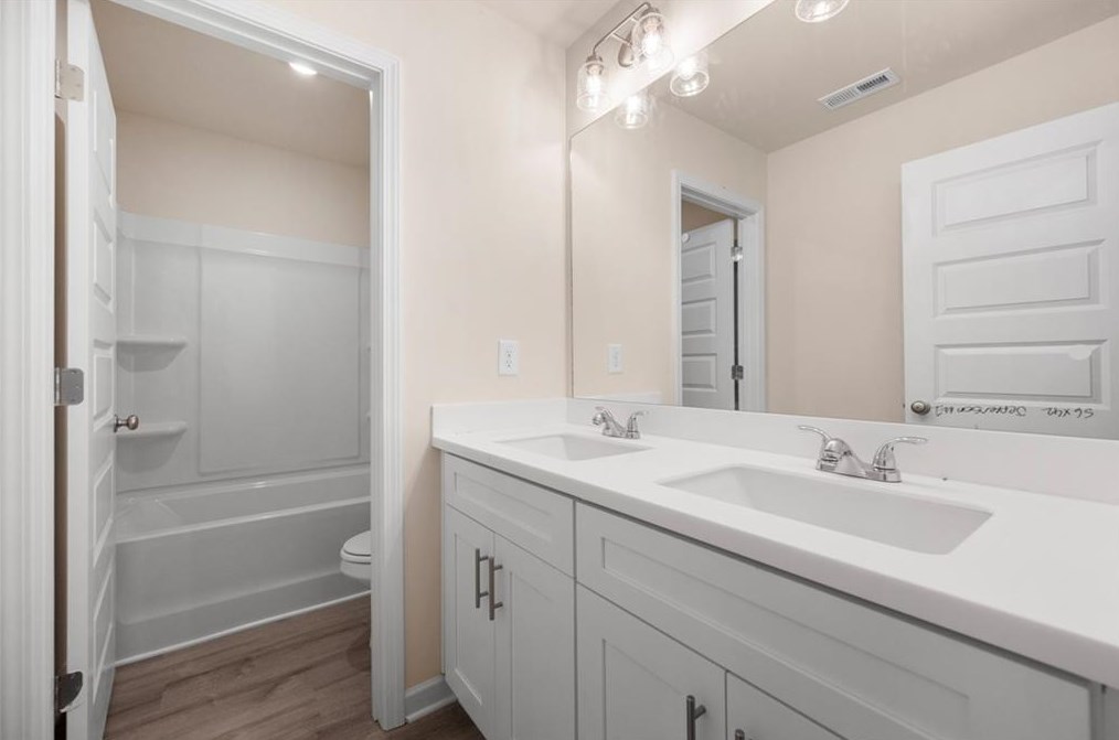 2954 Jefferson St, Austell GA 30106-3916 exterior