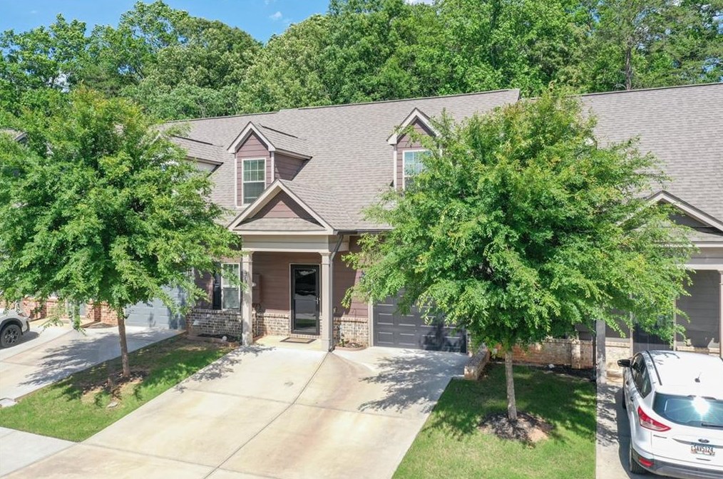 3738 Shades Vly Ln, Gainesville GA 30501 exterior