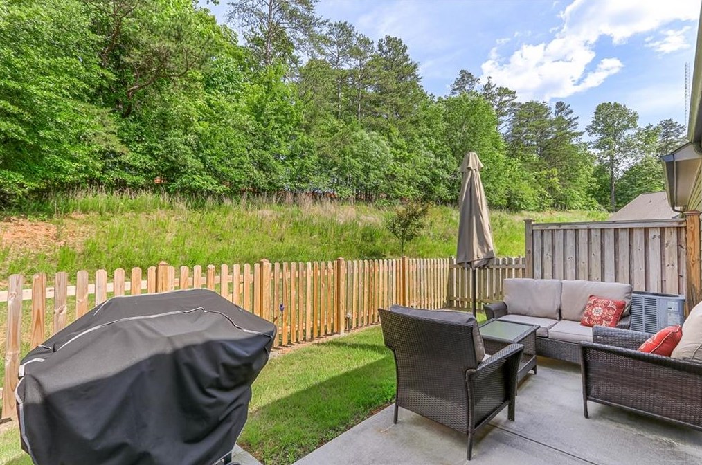 3738 Shades Vly Ln, Gainesville GA 30501 exterior