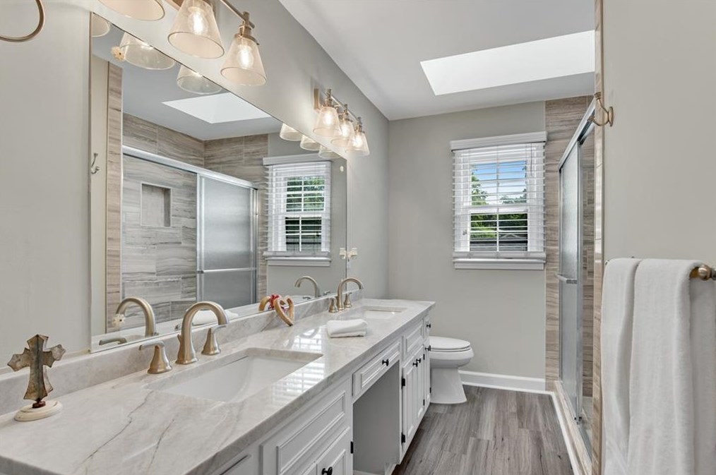 2450 Fontainebleau Dr, Atlanta GA  30360-1227 exterior