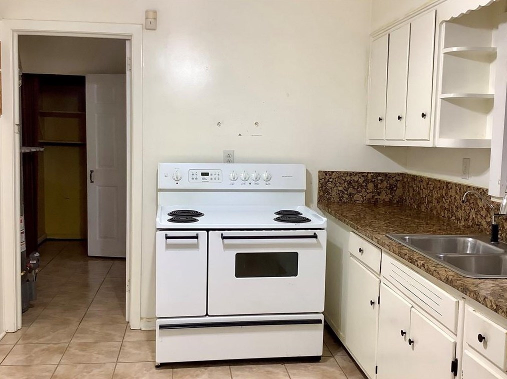 2907 Monterey Dr, Decatur GA  30032-3531 exterior