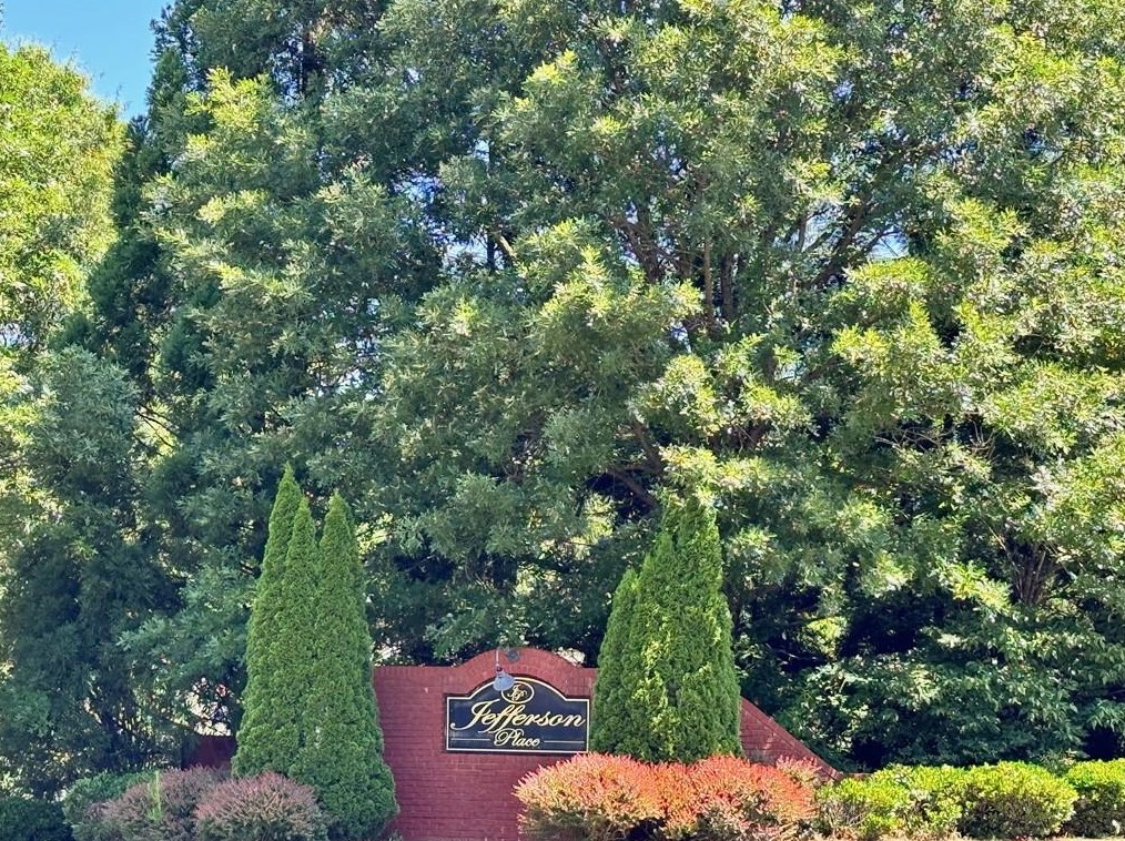 205 Red Bud Rd, Jefferson GA  30549-9032 exterior