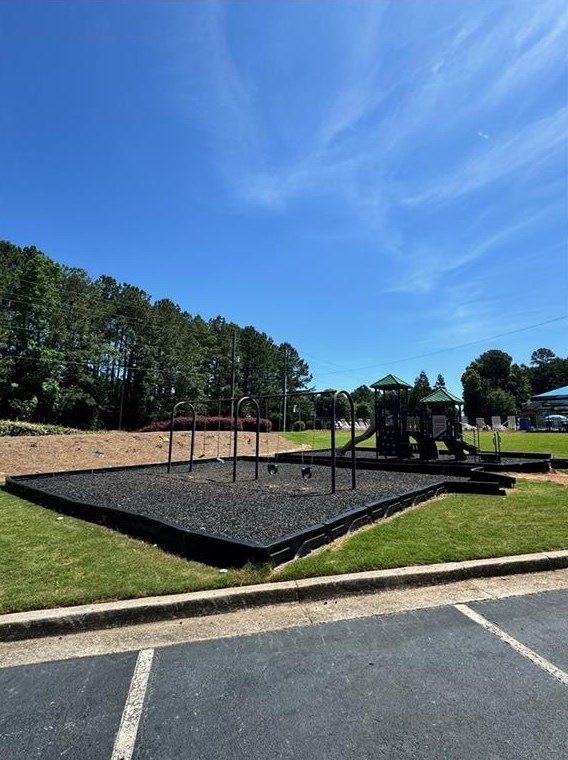 205 Red Bud Rd, Jefferson GA  30549-9032 exterior