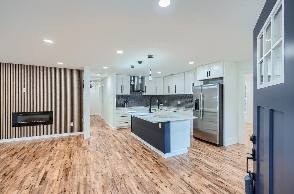 2748 Amelia Ave, Decatur GA 30032-4301 exterior