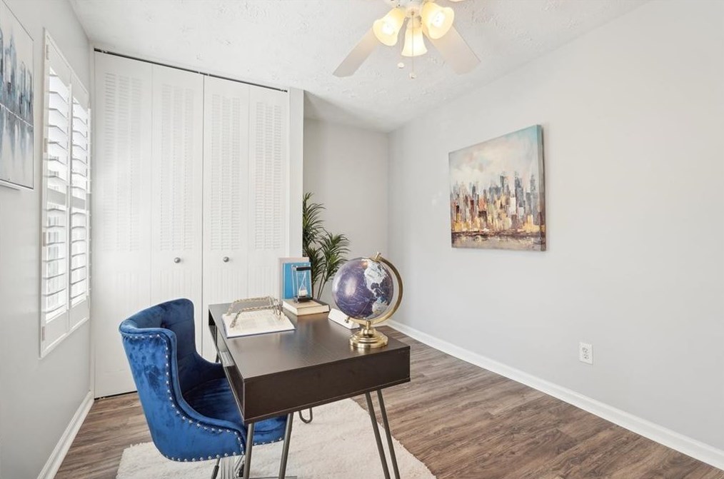 12 Market Sq Pl, Atlanta GA 30318-1428 exterior