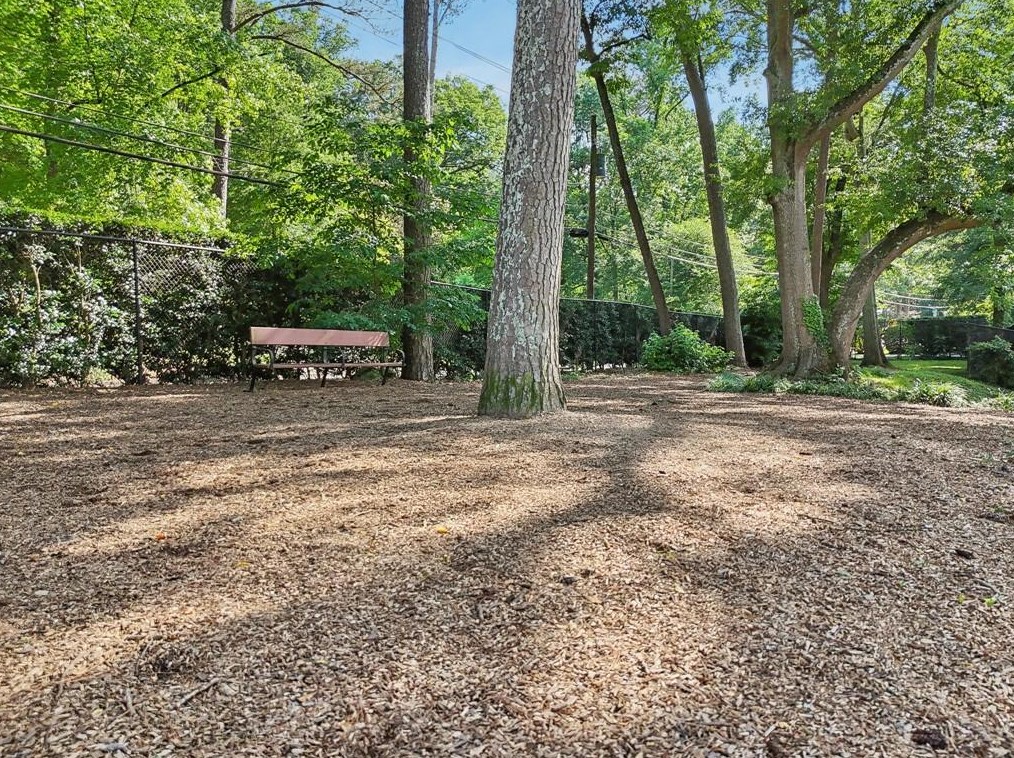 12 Market Sq Pl, Atlanta GA 30318-1428 exterior