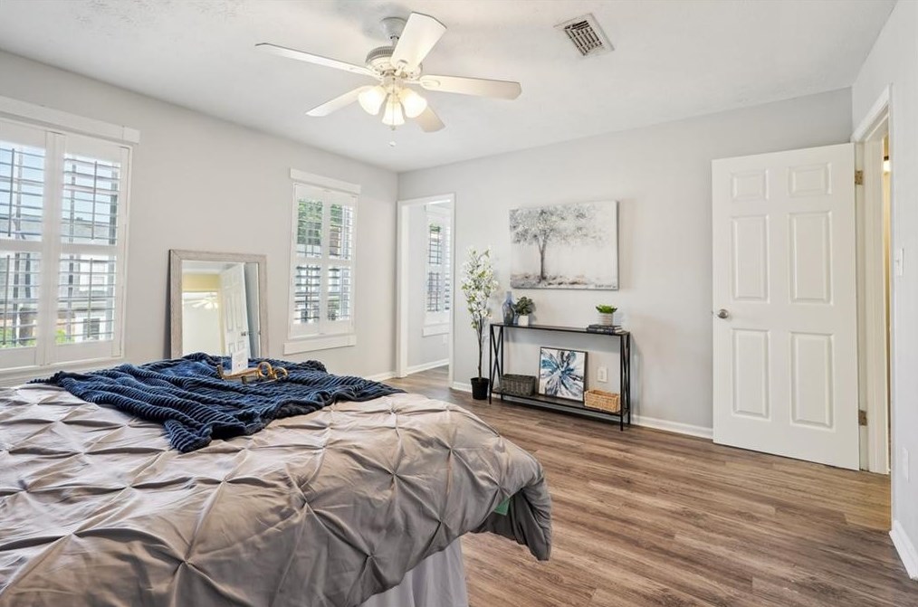 12 Market Sq Pl, Atlanta GA 30318-1428 exterior