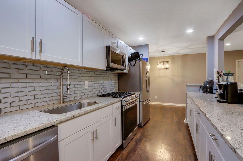 5121 Martins Crossing Rd, Stone Mountain GA  30088-2004 exterior