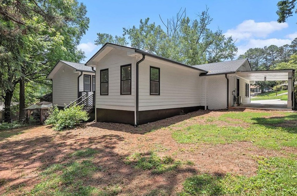 1448 Meadowlark Dr, Decatur GA 30032-3029 exterior