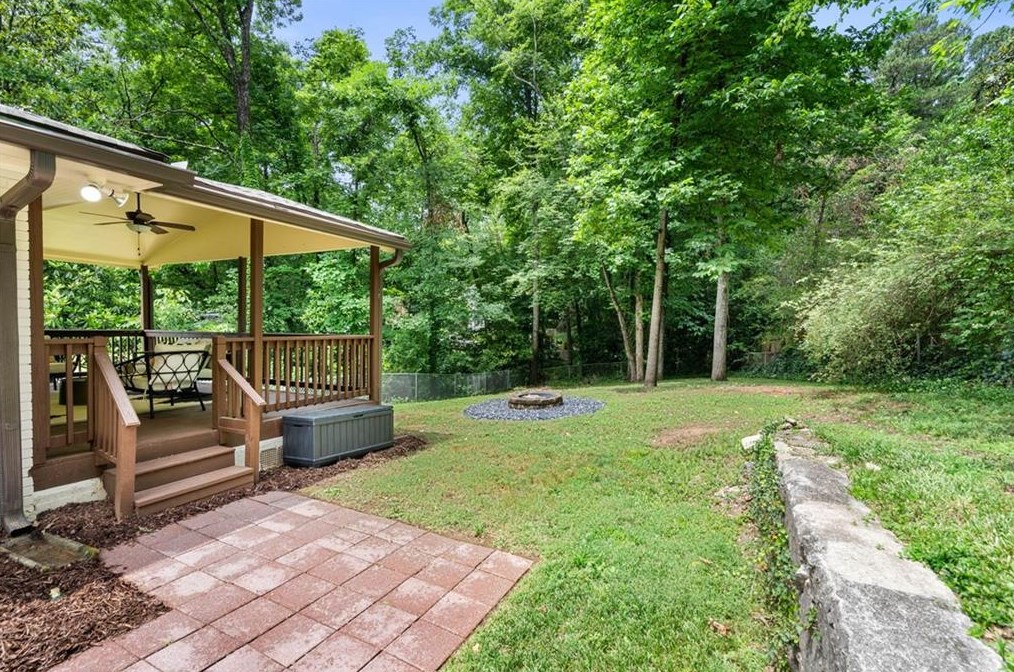 2580 Dering Ct, Atlanta GA 30345-1619 exterior