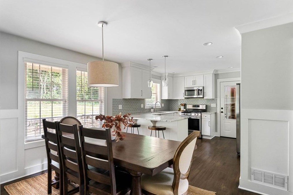 2580 Dering Ct, Atlanta GA 30345-1619 exterior