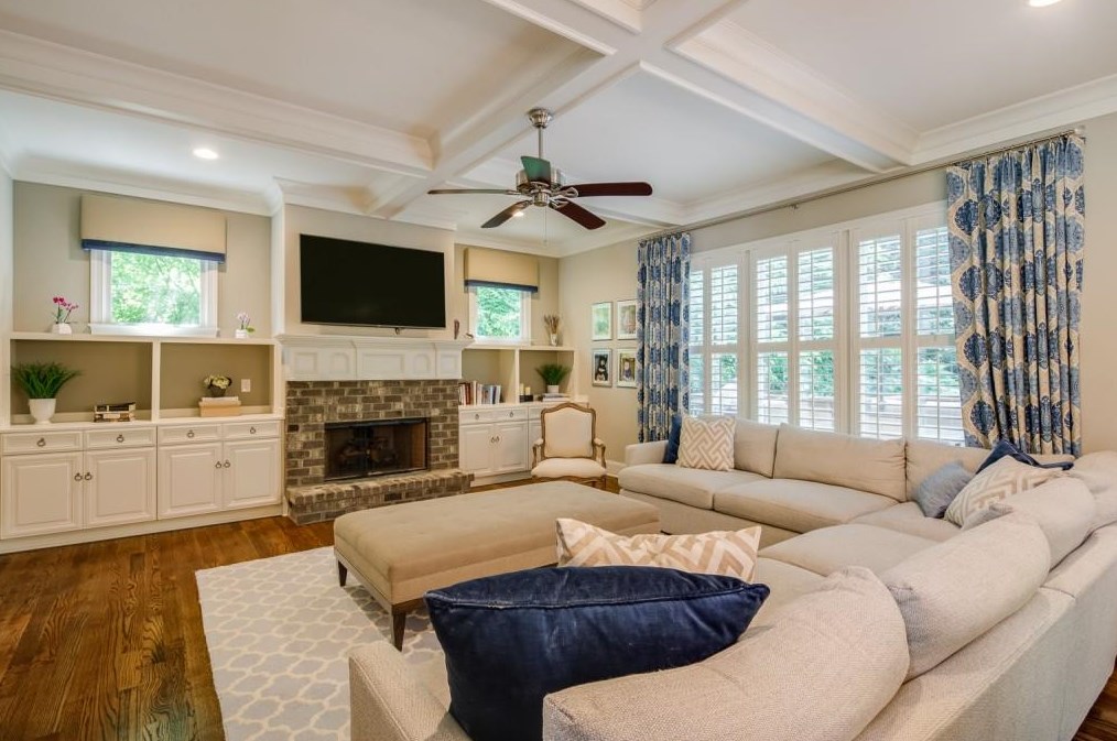 2505 Wawona Dr, Atlanta GA  30319-3715 exterior