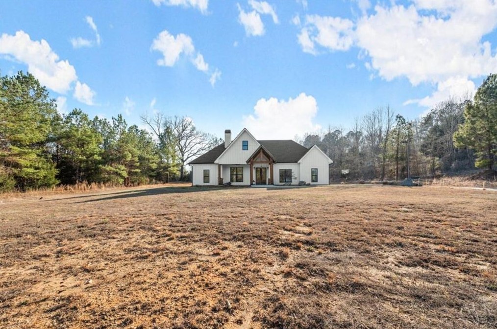 5304 Apple Vly Rd, Jefferson GA  exterior