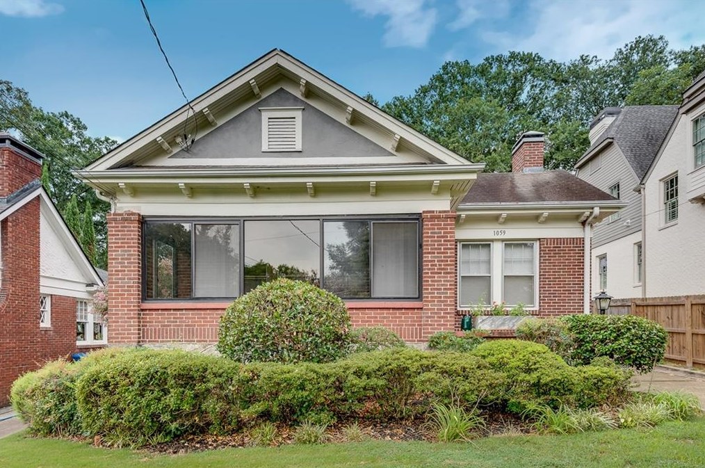 1059 Bellevue Dr, Atlanta GA  30306-3531 exterior