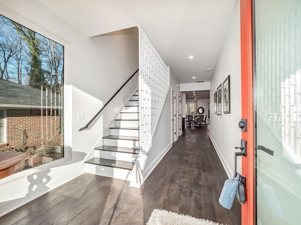 568 Parker Ave, Decatur GA  30032-3965 exterior