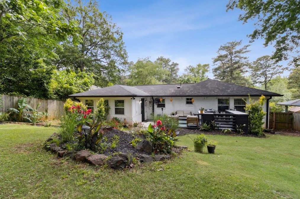 2998 Pasadena Dr, Decatur GA 30032-3621 exterior