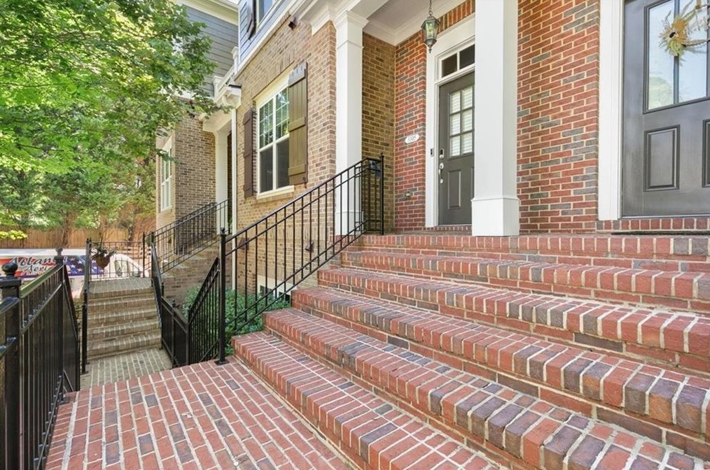 3105 Turman Cir, Decatur GA  30033-3256 exterior