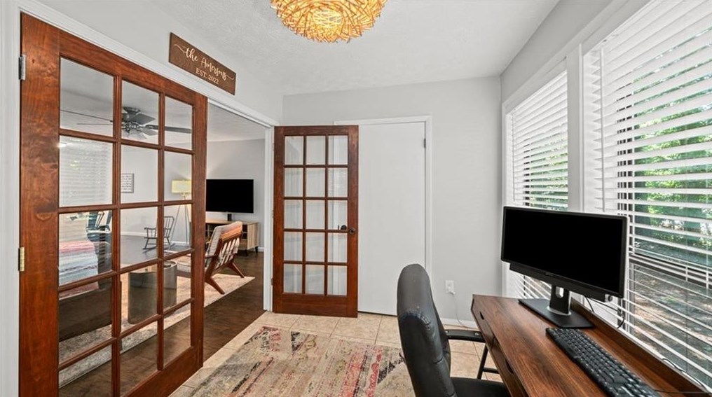 309 Dunbar Dr, Atlanta GA 30338-6558 exterior