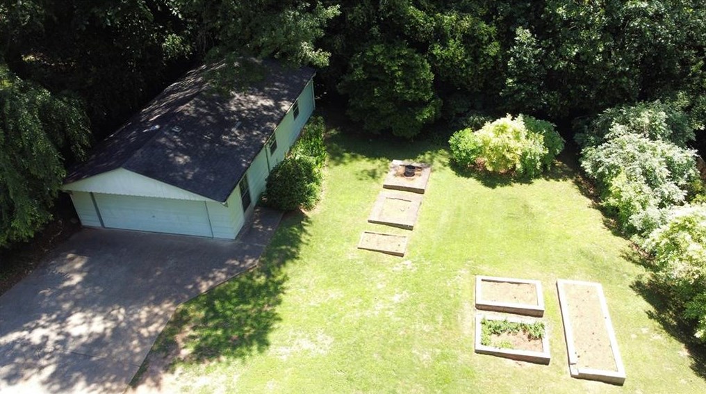 2325 Shasta Way, Atlanta GA  30345-2605 exterior