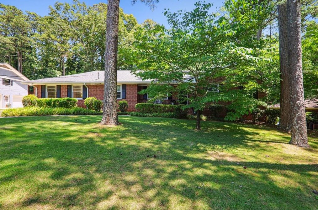2325 Shasta Way, Atlanta GA  30345-2605 exterior