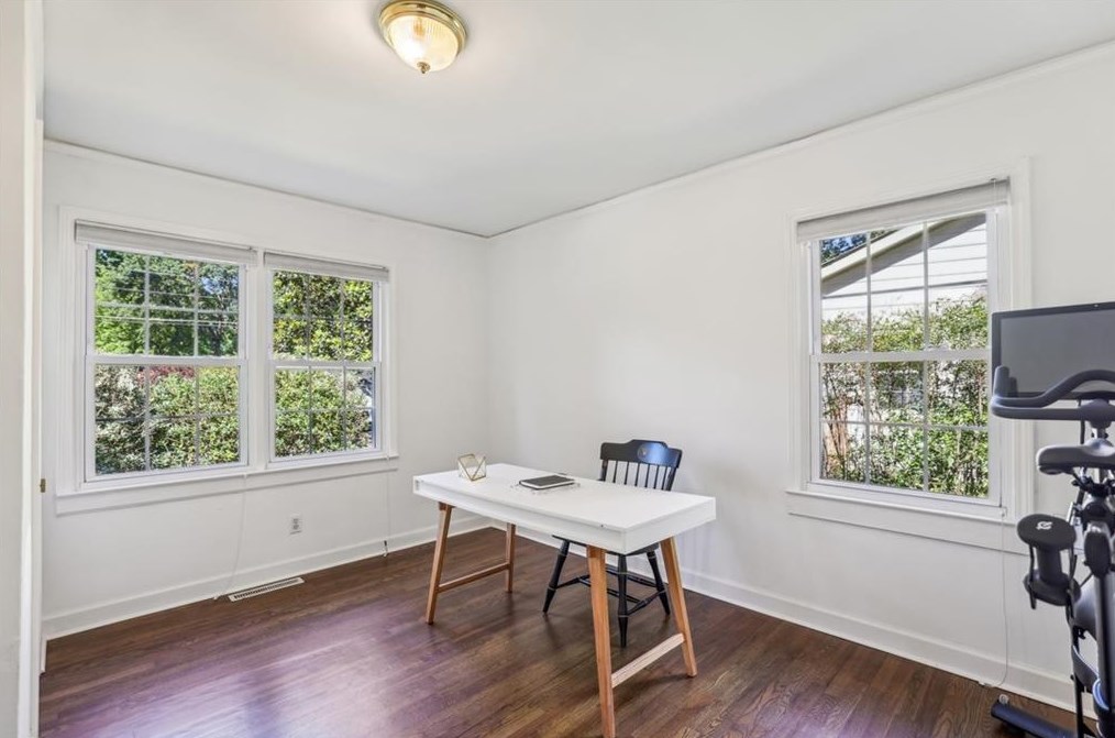 1139 Vis Trl, Atlanta GA 30324-4528 exterior