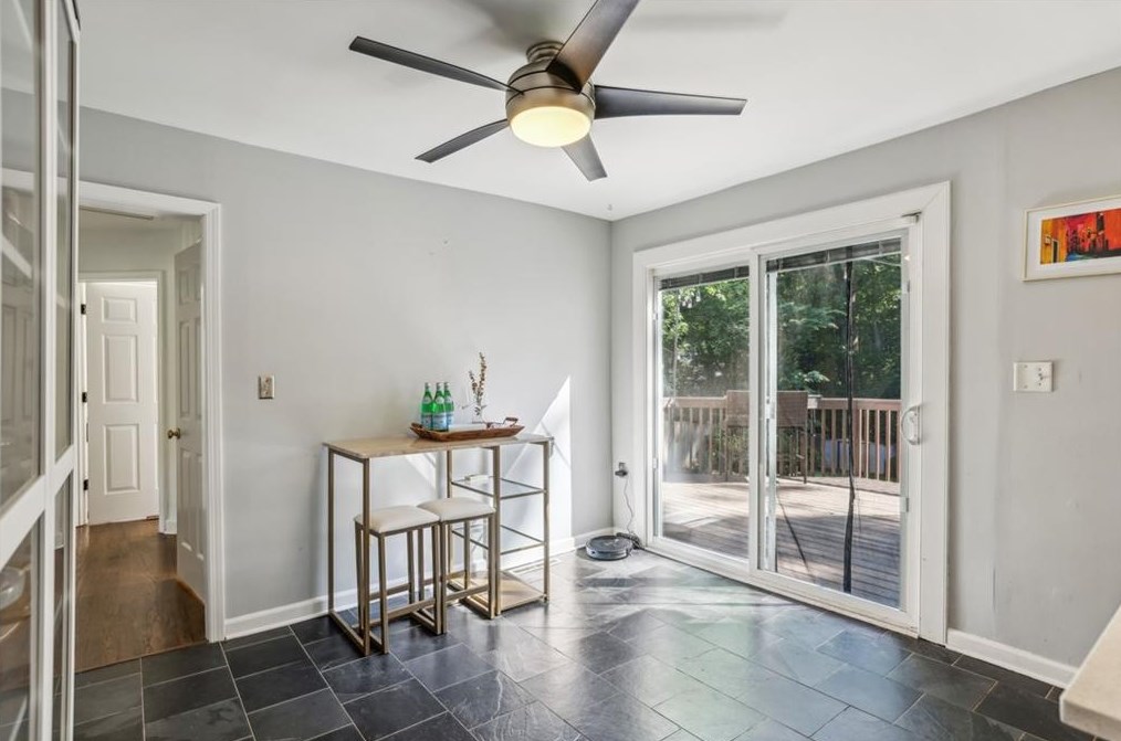 1139 Vis Trl, Atlanta GA 30324-4528 exterior