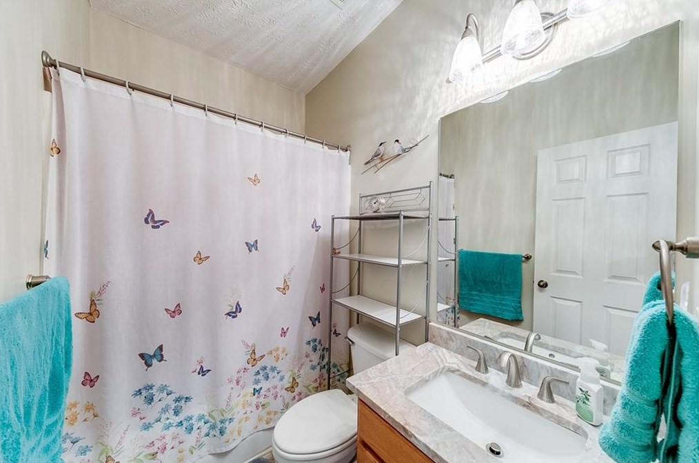 2917 Lk Holw Rd, Gainesville GA exterior