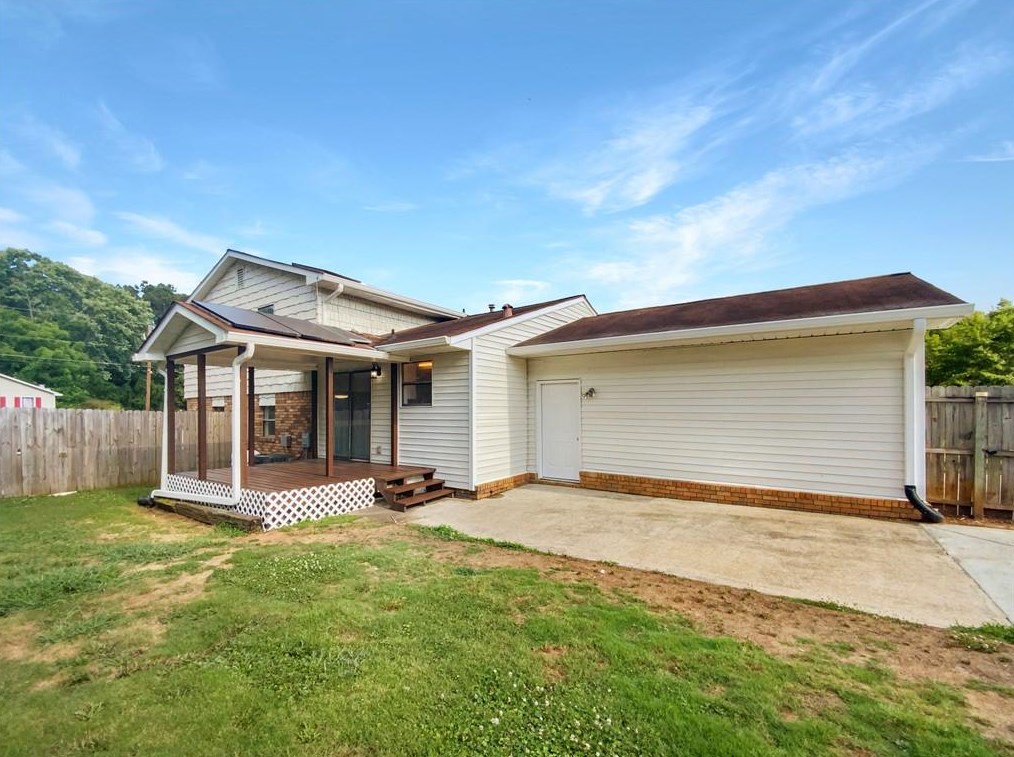 6139 Katherine Rd, Rex GA 30273-1119 exterior