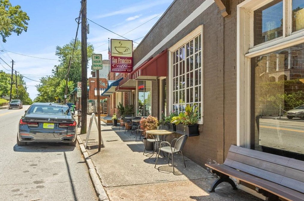 1184 Amsterdam Ave, Atlanta GA  30306-2562 exterior