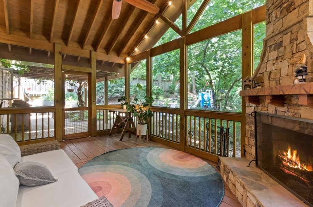 1184 Amsterdam Ave, Atlanta GA  30306-2562 exterior