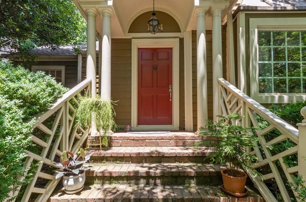 1184 Amsterdam Ave, Atlanta GA  30306-2562 exterior